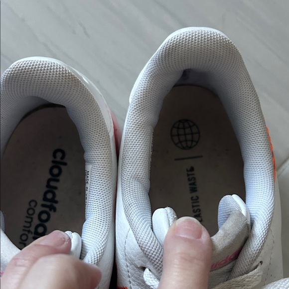 ADIDAS X FARM RIO sneaker with Tucan design - Picture 5 of 12